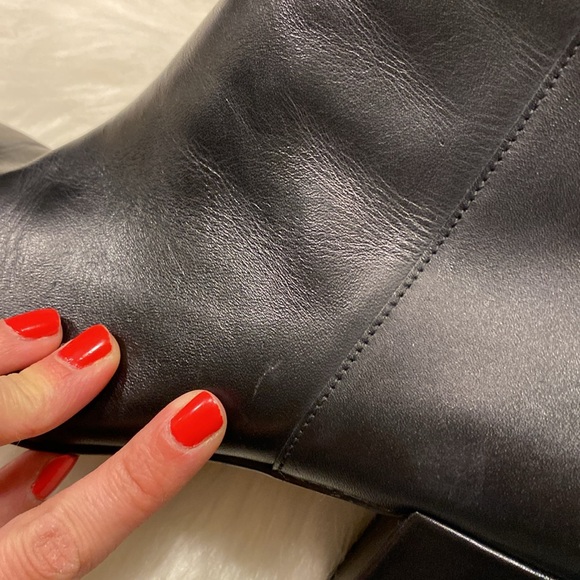 Blondo Tasel Waterproof Black Leather Block Heel Ankle Booties Boots, Size 10 - Picture 15 of 15